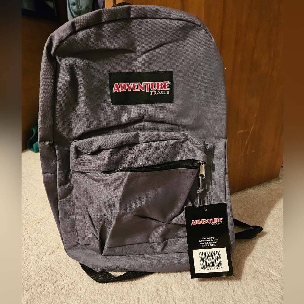 NWT adventure trails small backpack grey